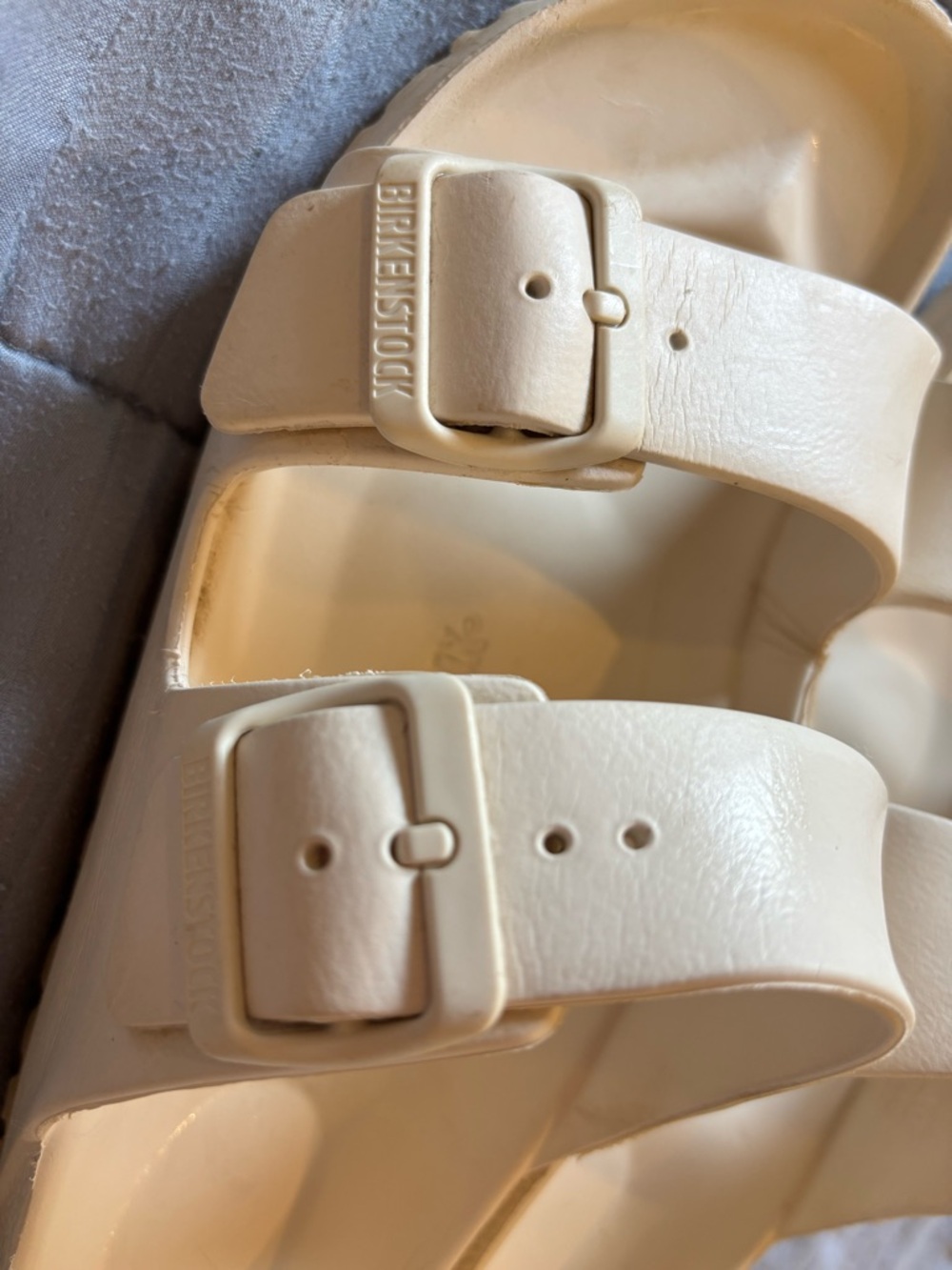 Birkenstock Women’s White Sandals size 40 - Picture 5 of 5